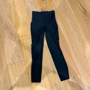 Lululemon – Wunder ribbed legging 25” length